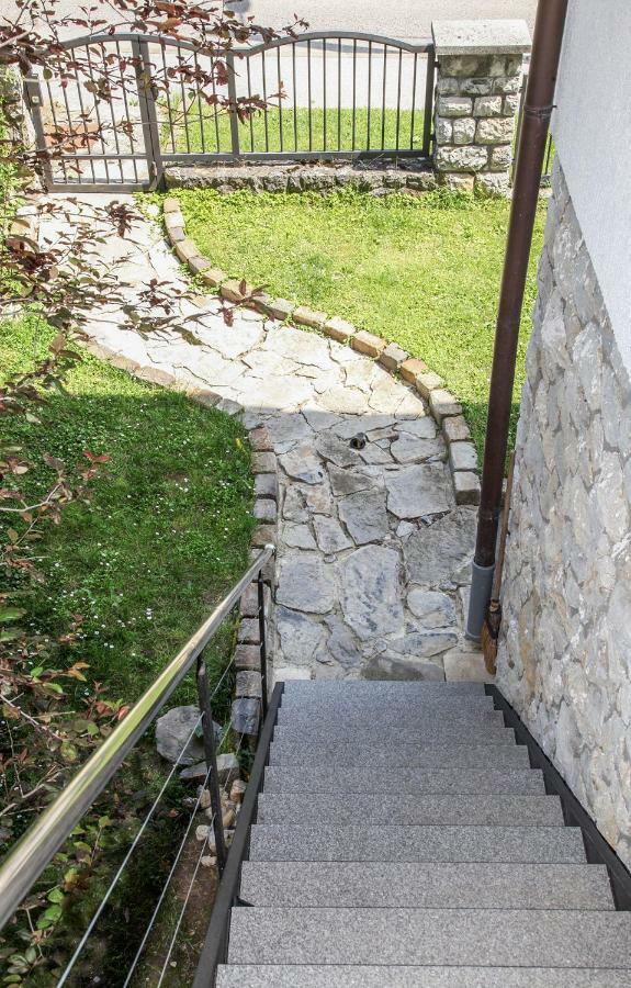 Apple Tree Apartamento Zagreb Exterior foto